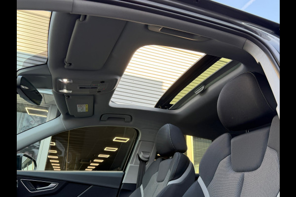 Audi Q2 35 TFSI S-Line Edition Dsg Automaat 150 Pk / Navi / Climate / Camera / Panoramadak /Side assist / 18".