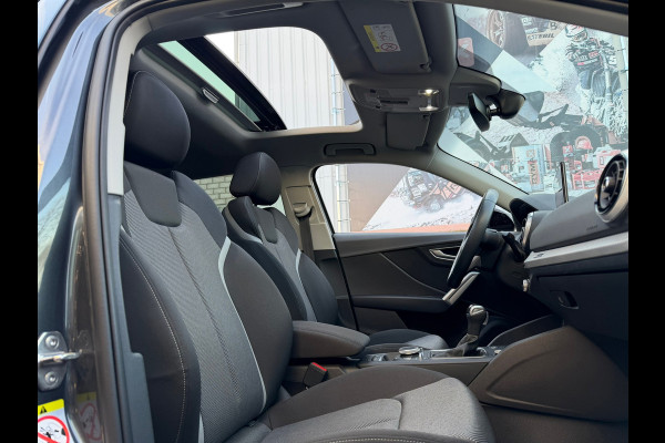 Audi Q2 35 TFSI S-Line Edition Dsg Automaat 150 Pk / Navi / Climate / Camera / Panoramadak /Side assist / 18".