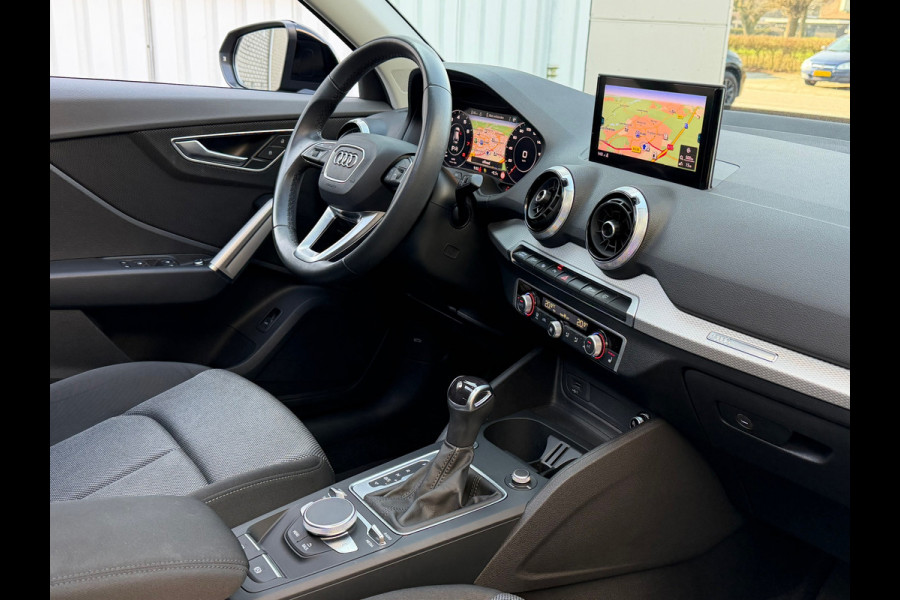 Audi Q2 35 TFSI S-Line Edition Dsg Automaat 150 Pk / Navi / Climate / Camera / Panoramadak /Side assist / 18".