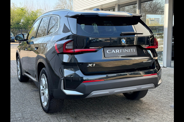 BMW X1 SDrive18i / Navi / Widescreen / Cruise / Climate / Camera / Side assist / Stoelmassage / 18".