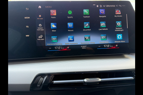 BMW X1 SDrive18i / Navi / Widescreen / Cruise / Climate / Camera / Side assist / Stoelmassage / 18".