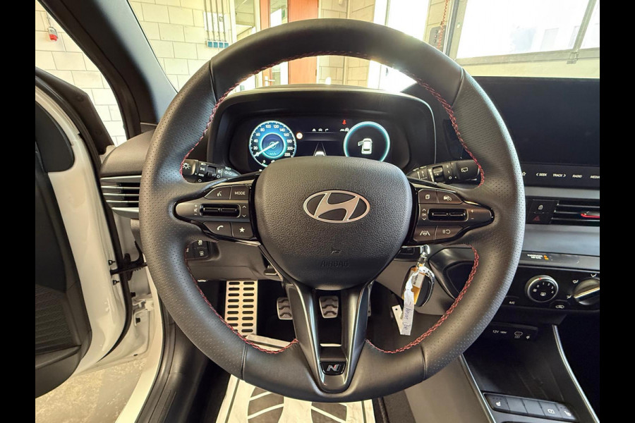 Hyundai i20 1.2 MPI N-Line Comfort Stoel/Stuurverwarming Camera 1 Jaar Bovag garantie