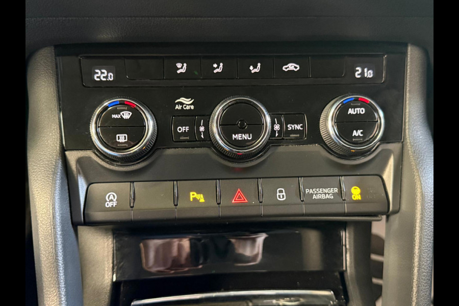 Škoda Karoq !!! Paas Actie € 24.999,- !!! 1.5 TSI ACT Sportline Business Automaat, Camera, Elektrische Achterklep