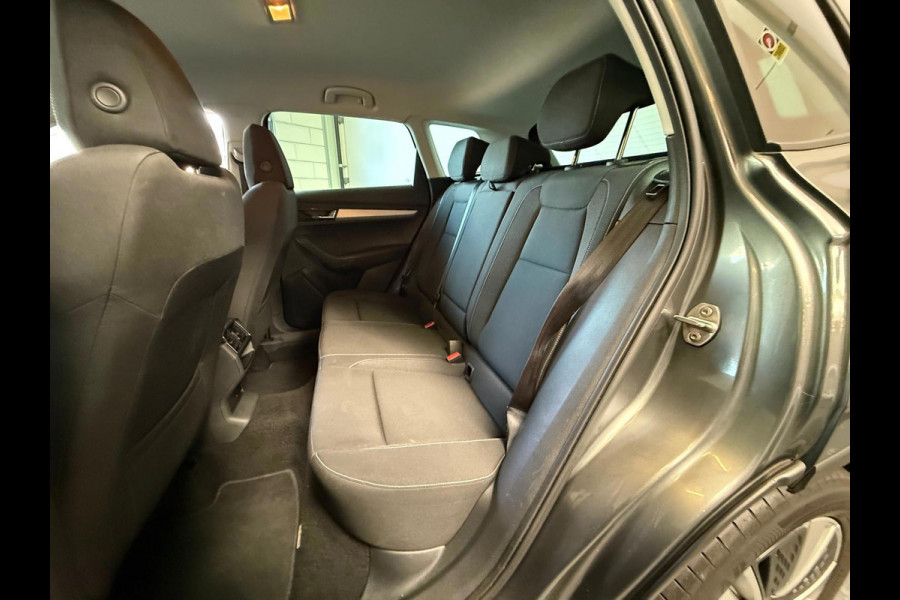 Škoda Karoq !!! Paas Actie € 24.999,- !!! 1.5 TSI ACT Sportline Business Automaat, Camera, Elektrische Achterklep