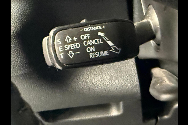 Škoda Karoq !!! Paas Actie € 24.999,- !!! 1.5 TSI ACT Sportline Business Automaat, Camera, Elektrische Achterklep