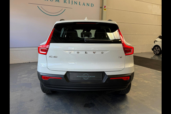 Volvo XC40 Momentum Core Automaat, Carplay, Camera
