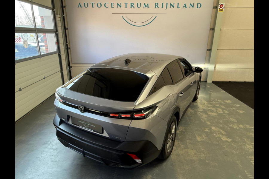 Peugeot 408 1.6 HYbrid Allure 180 Automaat Camera 1 Jaar Bovag Garantie