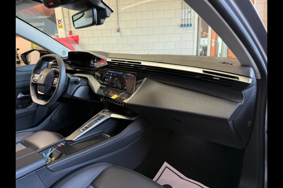 Peugeot 408 1.6 HYbrid Allure 180 Automaat Camera 1 Jaar Bovag Garantie
