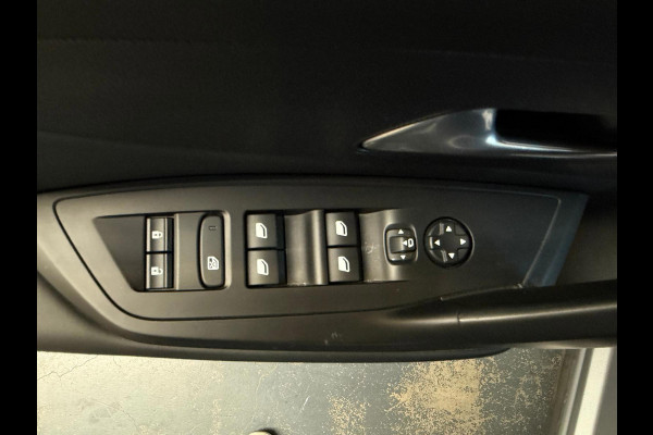 Peugeot 408 1.6 HYbrid Allure 180 Automaat Camera 1 Jaar Bovag Garantie