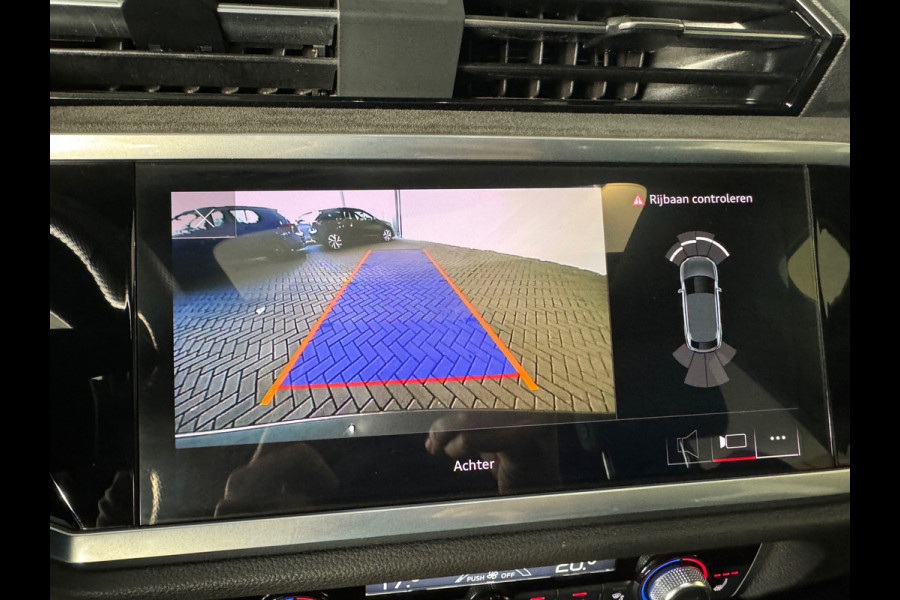 Audi RSQ3 Sportback 2.5 TFSI Quattro Pano|B&O|Keyless|Sfeer