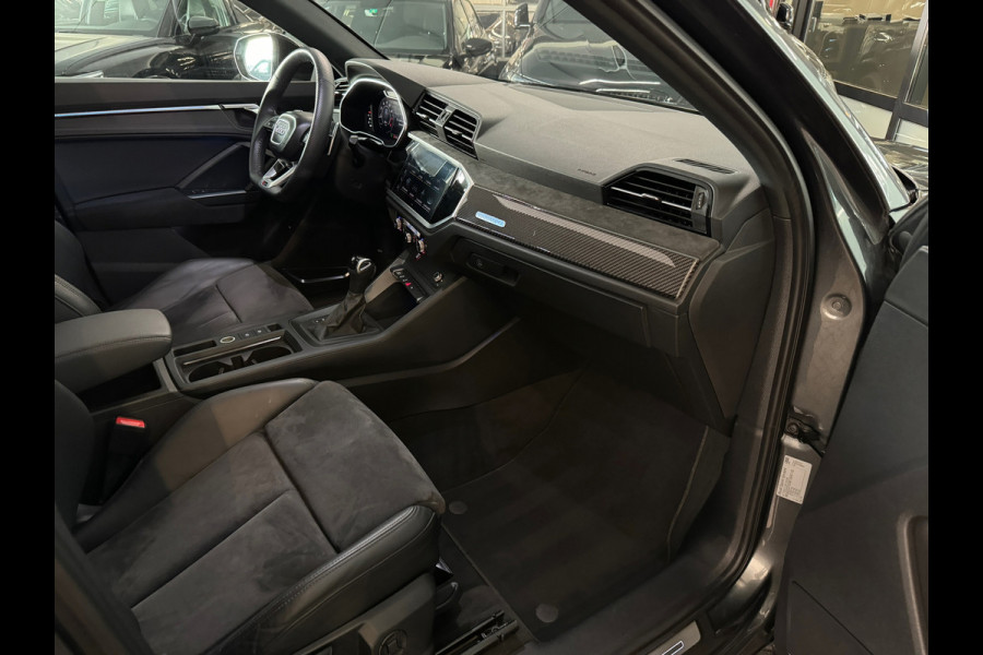 Audi RSQ3 Sportback 2.5 TFSI Quattro Pano|B&O|Keyless|Sfeer