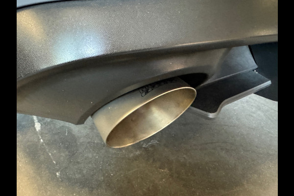 Volkswagen Golf 2.0 TSI GTI Pano|H/K|HuD|Memory|MILLTEK|VOL