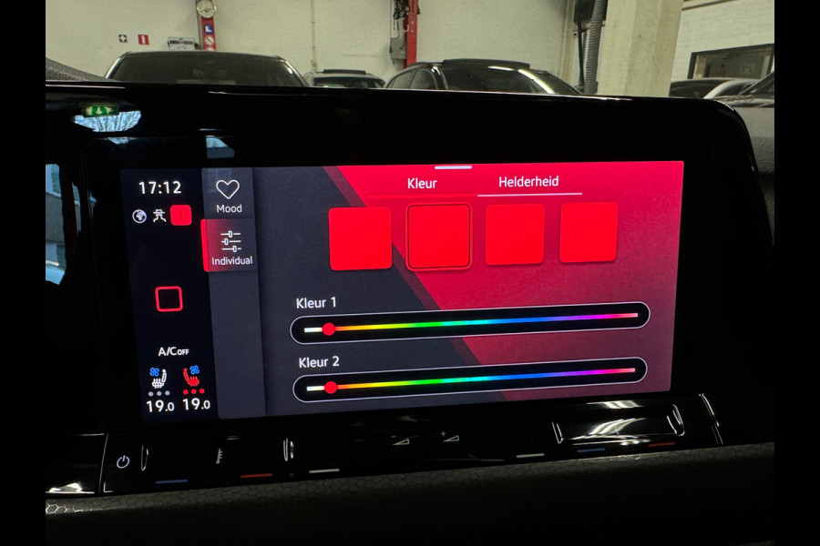 Volkswagen Golf 2.0 TSI GTI Pano|H/K|HuD|Memory|MILLTEK|VOL