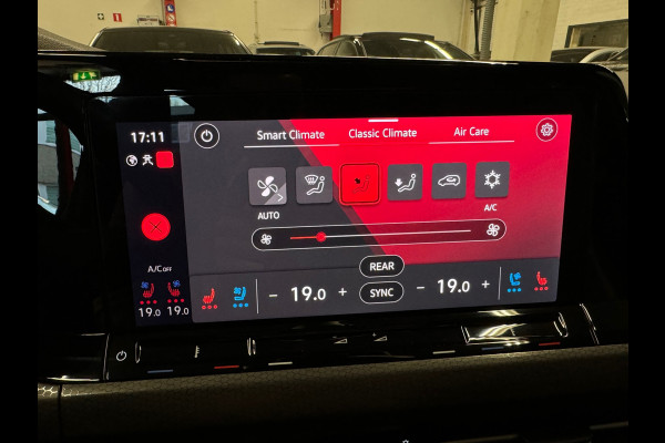 Volkswagen Golf 2.0 TSI GTI Pano|H/K|HuD|Memory|MILLTEK|VOL