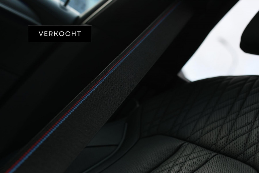 BMW 5 Serie M550i xDrive *Nachtzicht*Massage*H/K*360 Camera*Trekhaak*