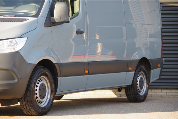 Mercedes-Benz Sprinter 315 1.9 CDI L2H2 RWD 3.5T, AUT. STOELVERWARMING, CAMERA, NAVI, CRUISE, CLIMA, PARKEERSENSOREN