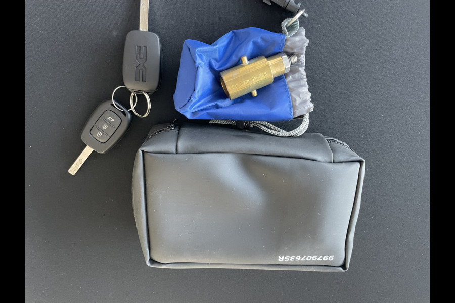 Dacia Sandero 1.0 TCe 100 ECO-G Essential Airco - Cruise control - Parkeersensor achter - Bluetooth - Rijstrooksensor - Start/stop systeem - Stuur multifunctioneel - Led lampen - Elektrische ramen voor