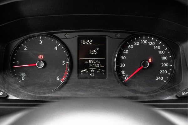Volkswagen Transporter T6 L2H1 | 102 PK | 3-Zits | Airco