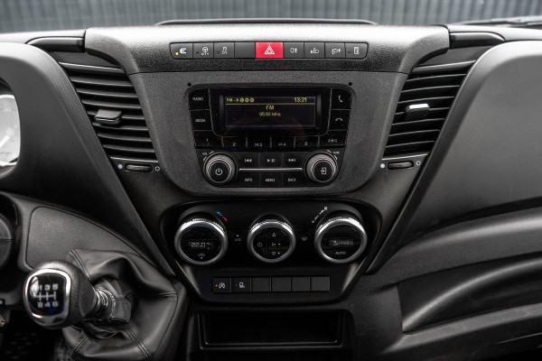 Iveco Daily 35S14V L2H2 | 140PK | 3.5T Trekgewicht | Cruise | Climate