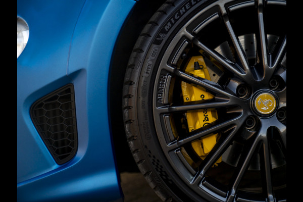 Abarth 595 C Competizione | Beats audio | Sabelt stoelen | Biposto pack | Carplay | Xenon