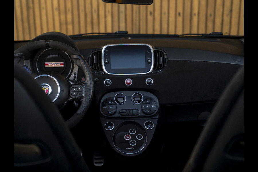 Abarth 595 C Competizione | Beats audio | Sabelt stoelen | Biposto pack | Carplay | Xenon