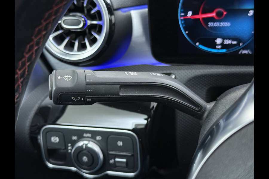 Mercedes-Benz CLA-Klasse 180 AMG line | Pano Trekhaak Memory Sound Multibeam Keyless