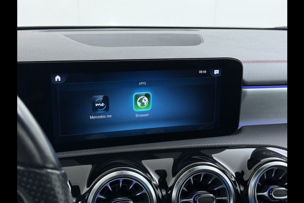 Mercedes-Benz CLA-Klasse 180 AMG line | Pano Trekhaak Memory Sound Multibeam Keyless