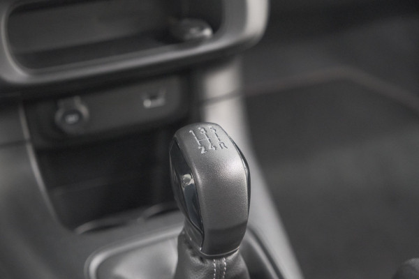 Citroën C3 PureTech 82 C-Series | Parkeersensoren | Navigatie | Climate Control | Apple Carplay