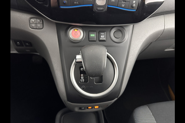 Nissan e-NV200 Evalia 40 kWh Connect Edition [ 7-Pers. ] {SOH-95%} (INCL.BTW) *NAVI-FULLMAP | CAMERA | HEATED-COMFORTSEATS | DAB | PRIVACY-GLASS | ECC | CRUISE | 15''ALU*