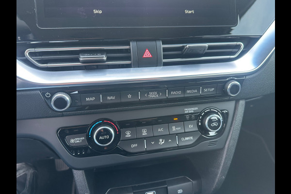 Kia e-Niro DynamicLine 64 kWh SOH 100% | DEALER OND. | FASE 3