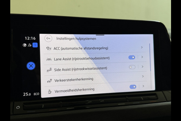 Volkswagen Golf 1.4 eHybrid 204PK DSG STYLE CAMERA/CARPLAY/SFEERVERL.