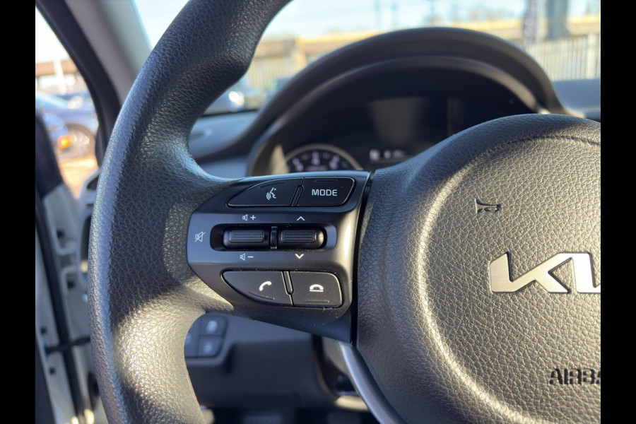 Kia Stonic 1.0 T-GDi MHEV ComfortLine | Apple Carplay & Android Auto | Airco | Bluetooth | DAB |