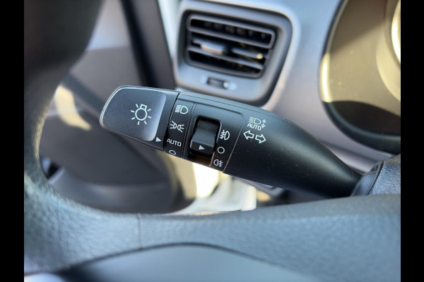 Kia Stonic 1.0 T-GDi MHEV ComfortLine | Apple Carplay & Android Auto | Airco | Bluetooth | DAB |