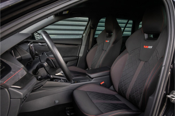 Škoda Octavia Combi RS iV PHEV Business -Matrix- stoelverwarming