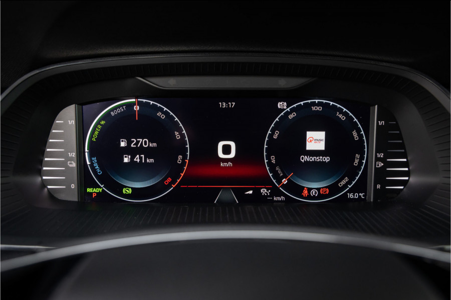 Škoda Octavia Combi RS iV PHEV Business -Matrix- stoelverwarming