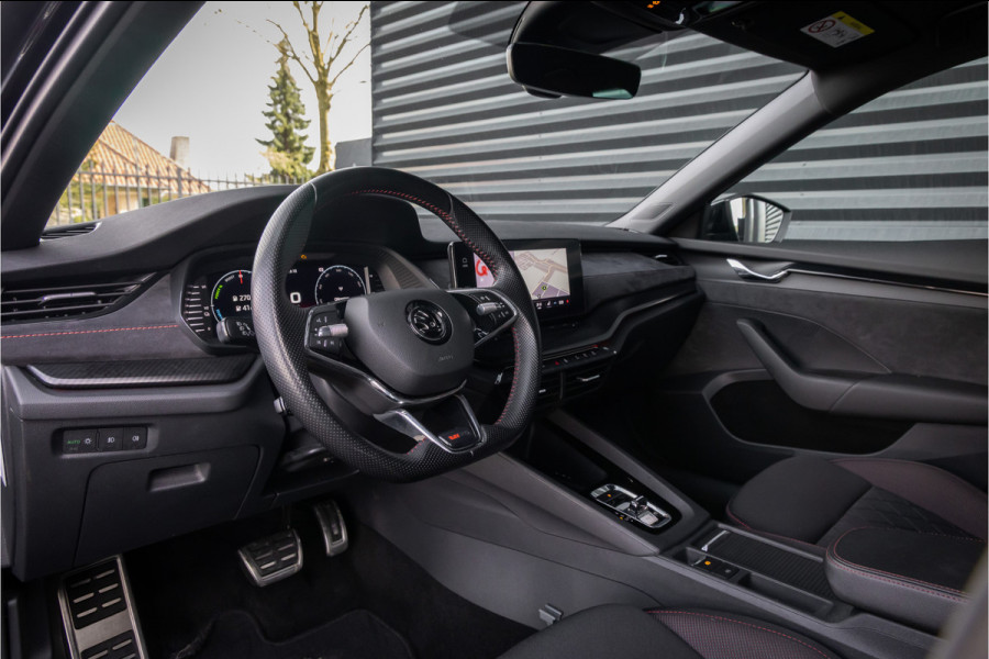 Škoda Octavia Combi RS iV PHEV Business -Matrix- stoelverwarming