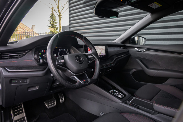 Škoda Octavia Combi RS iV PHEV Business -Matrix- stoelverwarming