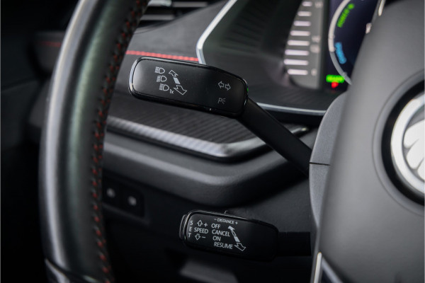 Škoda Octavia Combi RS iV PHEV Business -Matrix- stoelverwarming