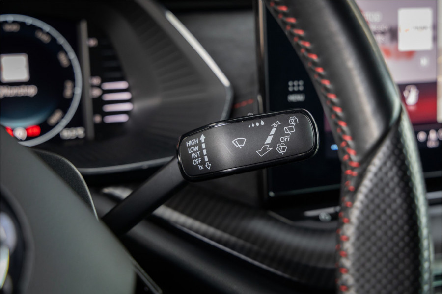 Škoda Octavia Combi RS iV PHEV Business -Matrix- stoelverwarming