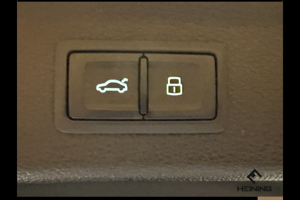 Audi Q3 45 TFSI e S edition Black edition. Trekhaak. Navi. 19 inch. Camera.