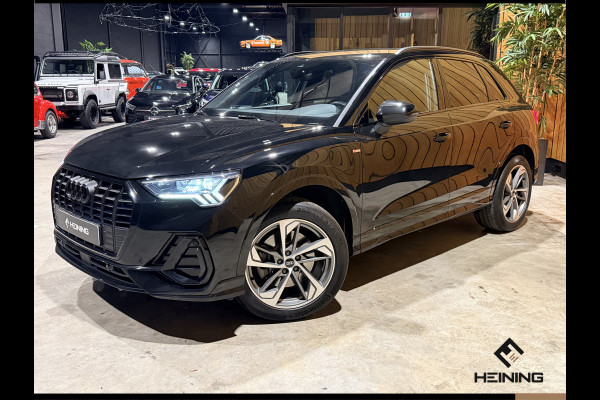 Audi Q3 45 TFSI e S edition Black edition. Trekhaak. Navi. 19 inch. Camera.