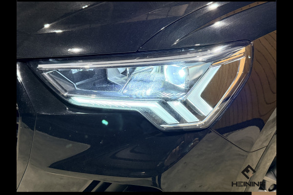 Audi Q3 45 TFSI e S edition Black edition. Trekhaak. Navi. 19 inch. Camera.
