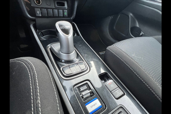 Mitsubishi Outlander 2.4 PHEV Pure TREKHAAK |APPLE CARPLAY |