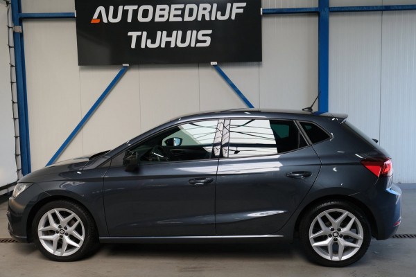Seat Ibiza 1.0 TSI FR Business Intense Automaat - N.A.P. Airco, Cruise, PDC, Navi, Carplay, Camera.