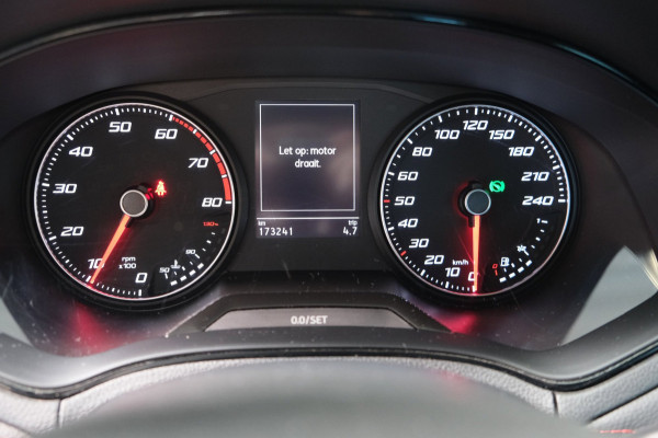 Seat Ibiza 1.0 TSI FR Business Intense Automaat - N.A.P. Airco, Cruise, PDC, Navi, Carplay, Camera.