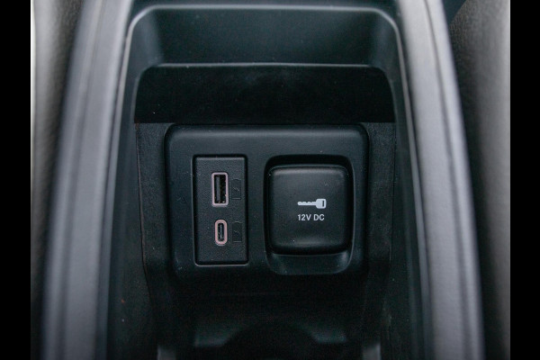 Fiat 500 Hybrid Collezione | Clima | LED | PDC | JBL Premium Audio | 17" | Camera | Canneloni Ivory/Piombo interieur