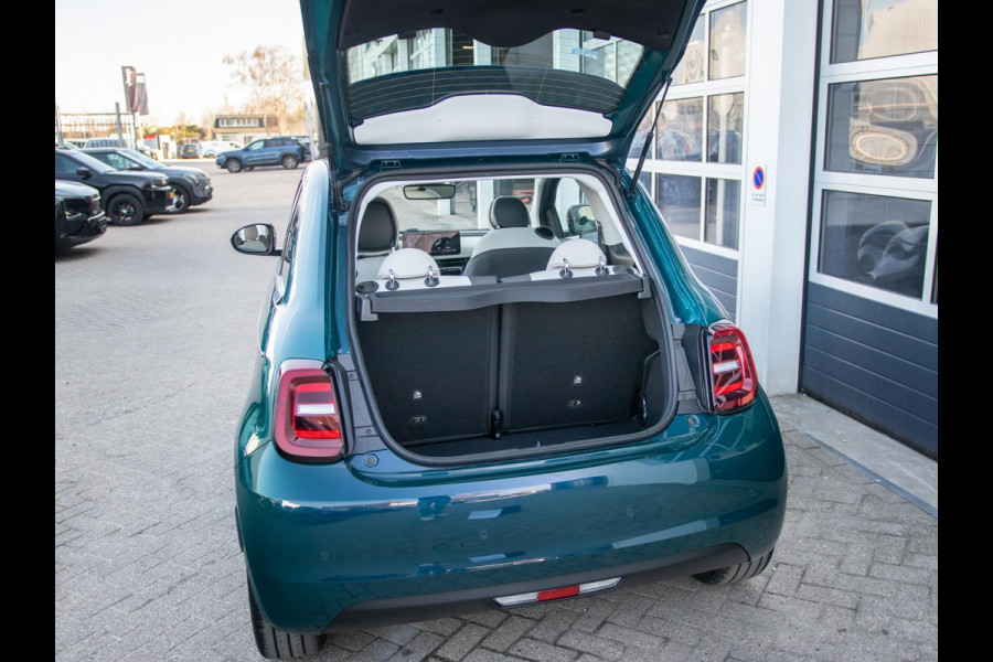 Fiat 500 Hybrid Collezione | Clima | LED | PDC | JBL Premium Audio | 17" | Camera | Canneloni Ivory/Piombo interieur
