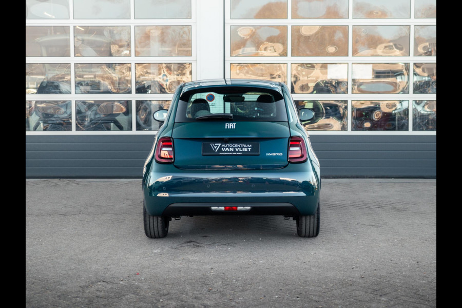 Fiat 500 Hybrid Collezione | Clima | LED | PDC | JBL Premium Audio | 17" | Camera | BSM | Canneloni Ivory/Piombo interieur