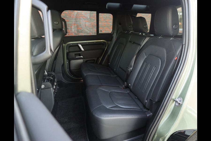 Land Rover Defender P400e X-Dynamic S | Pano - Trekhaak