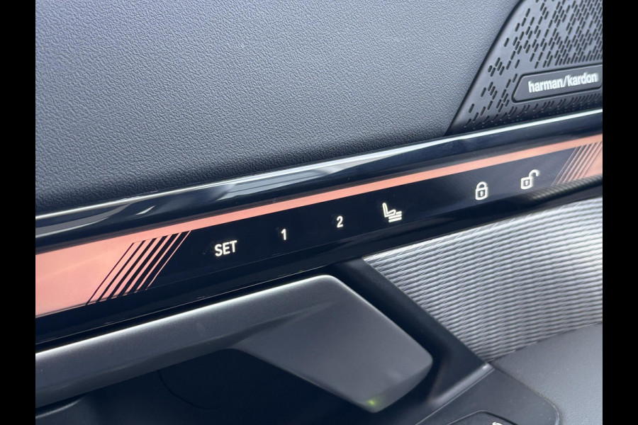 BMW i5 eDrive40 84 kWh | VOL! | Panoramadak | H&K Audio | M Pakket | Stoel- Ventilatie & Verwarming | Memory Seats |